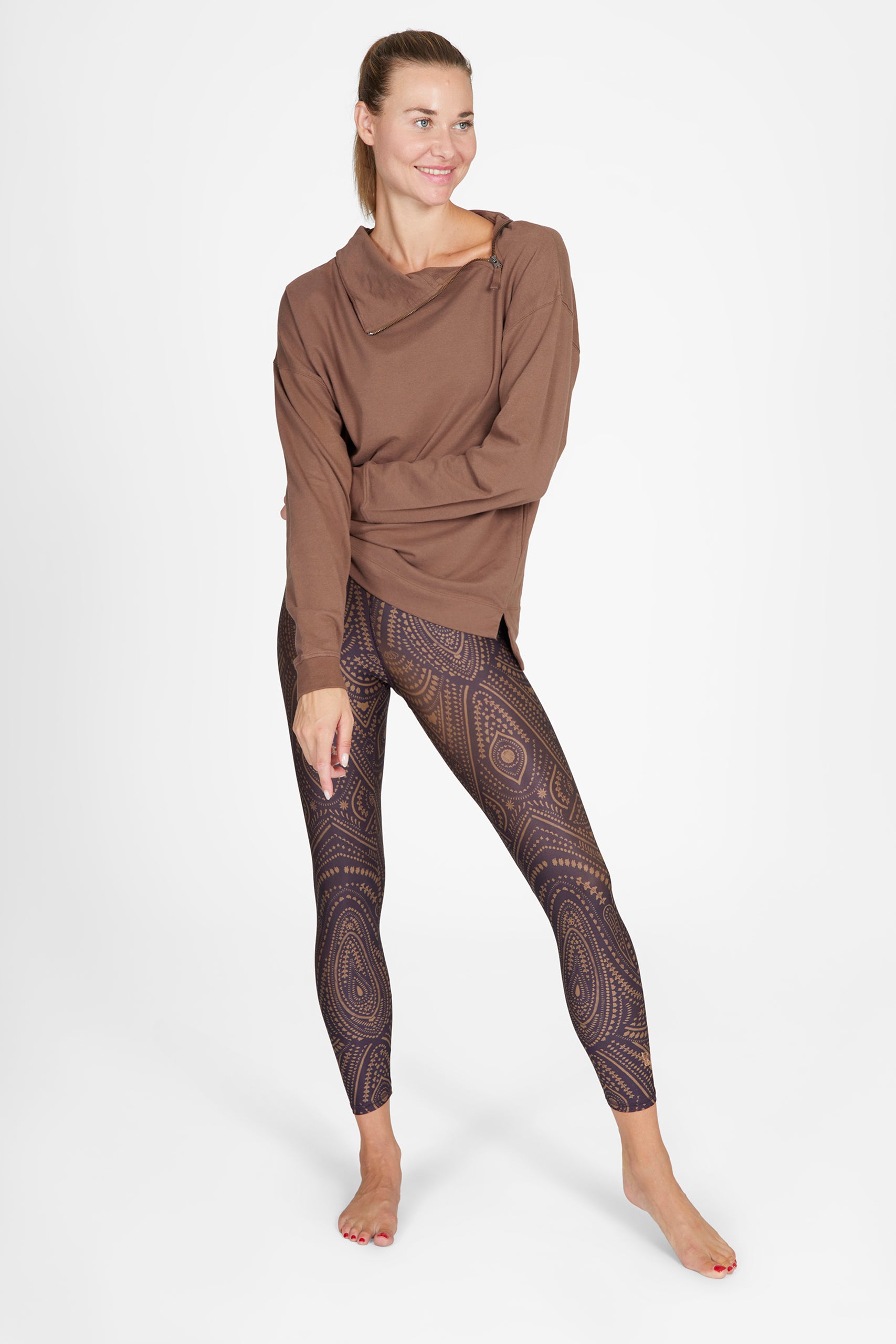 Kismet Sweater Twist Cinnamon Lux Leg Plum Spirit