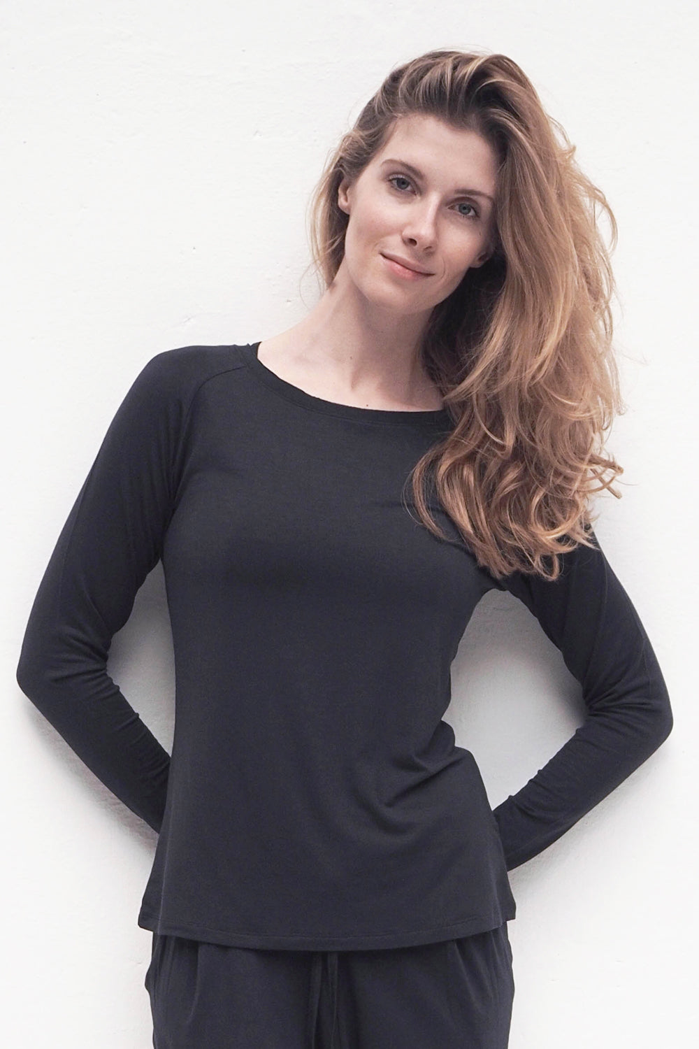 Nandi LS anthracite earth