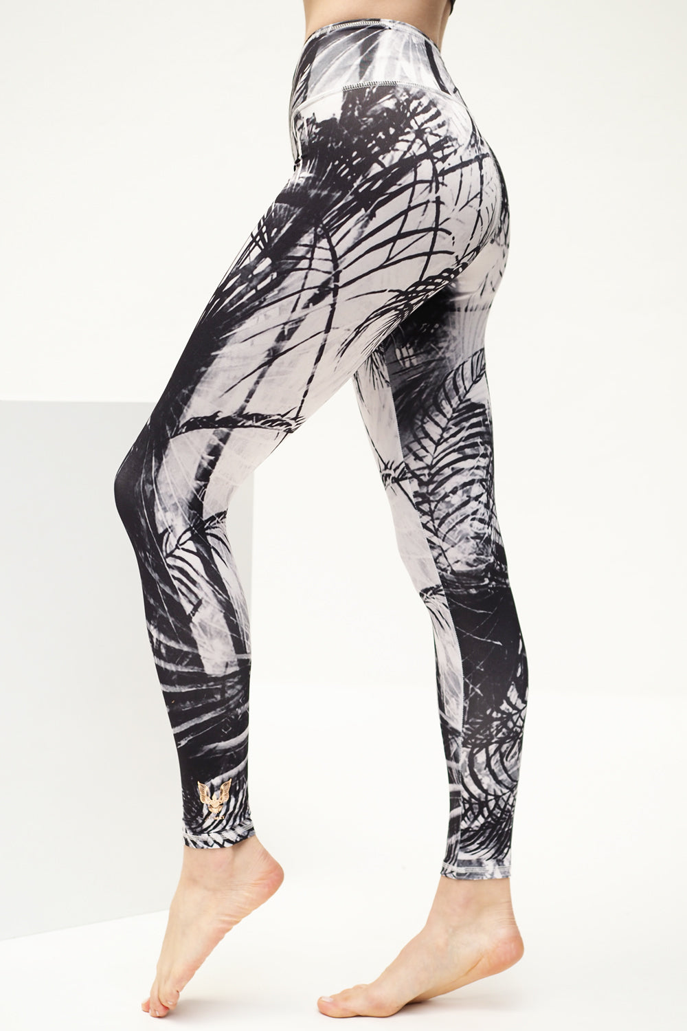 Yoga Leggings Ganga 7/8 - Caribbean Black White-Kismet Yogastyle