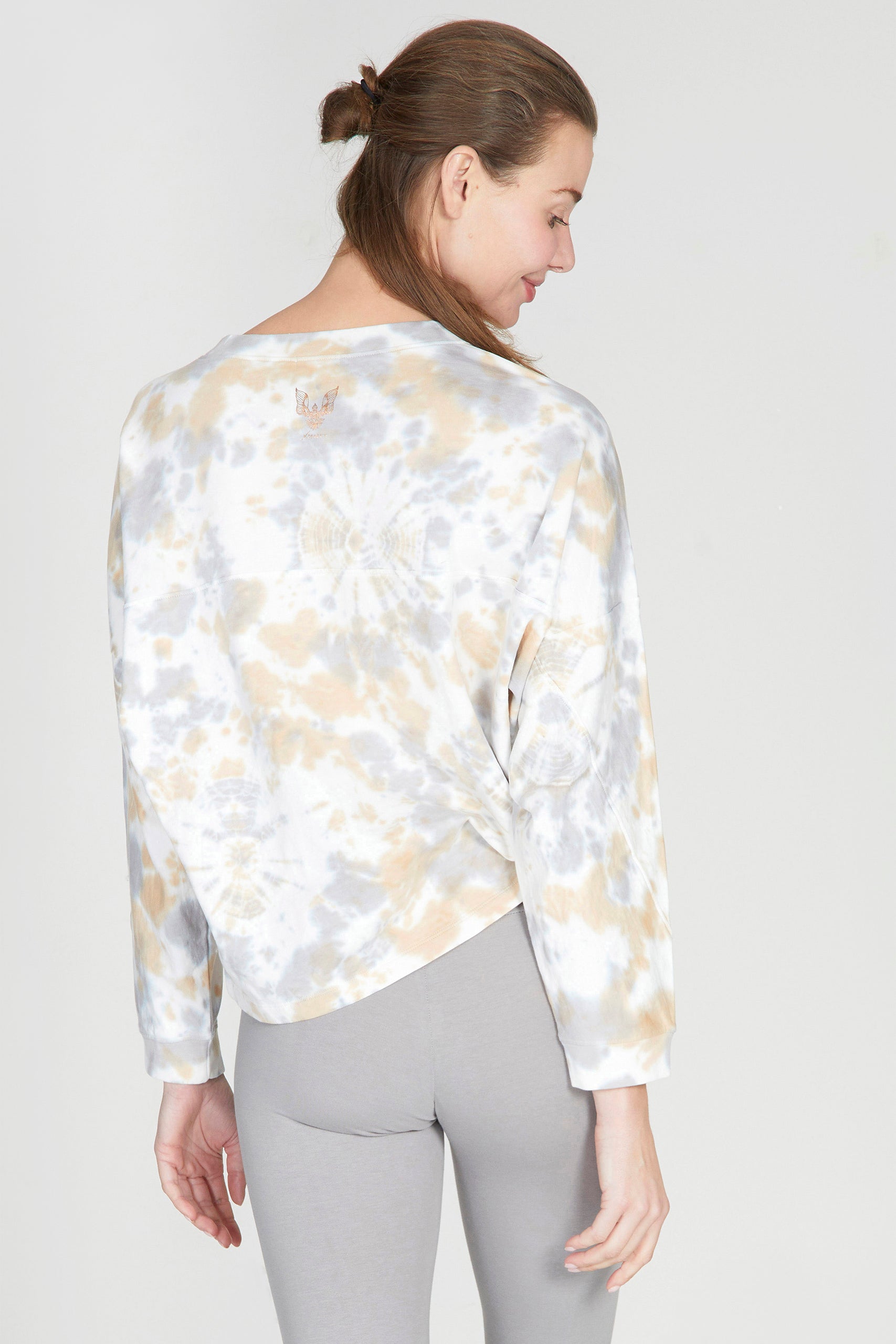 Sweater Stone Sand Batik