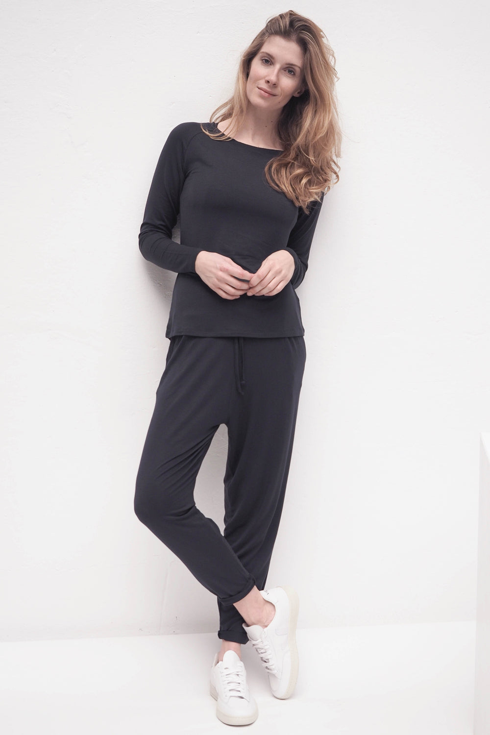 Nandi LS anthracite earth