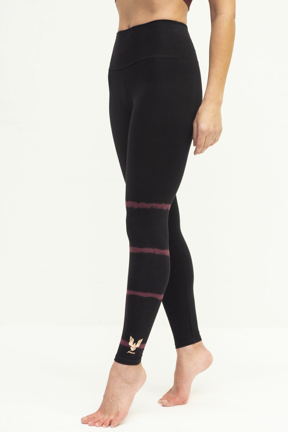 Mahadevi Leggings batik ruby-Kismet Yogastyle