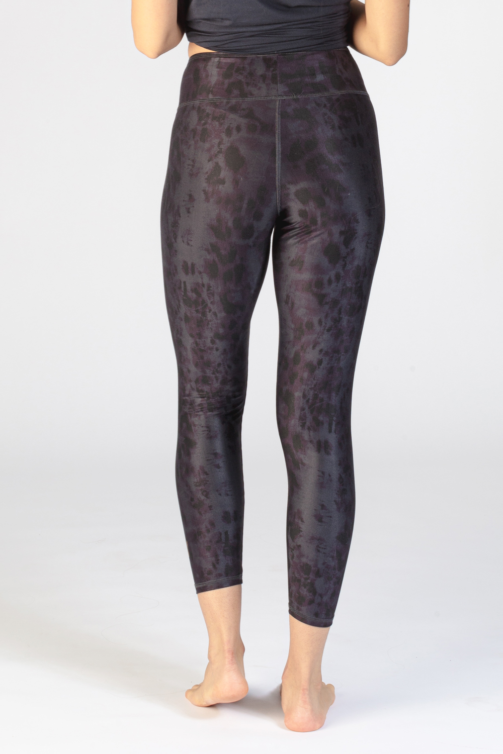 Kismet Yogastyle Lux Leggings anthracite essential wild